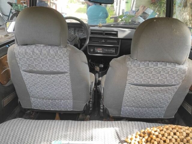 Синий ЗАЗ 1102 Таврия, объемом двигателя 1.2 л и пробегом 250 тыс. км за 288 $, фото 5 на Automoto.ua