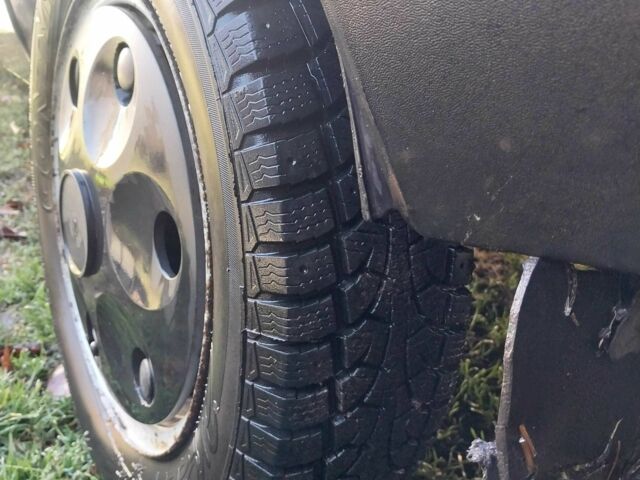 Синий ЗАЗ 1102 Таврия, объемом двигателя 1.1 л и пробегом 320 тыс. км за 1225 $, фото 3 на Automoto.ua