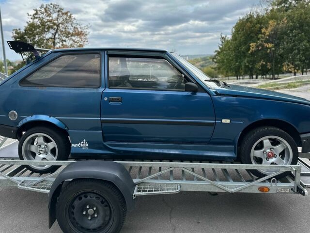 Синий ЗАЗ 1102 Таврия, объемом двигателя 1.6 л и пробегом 20 тыс. км за 1416 $, фото 6 на Automoto.ua