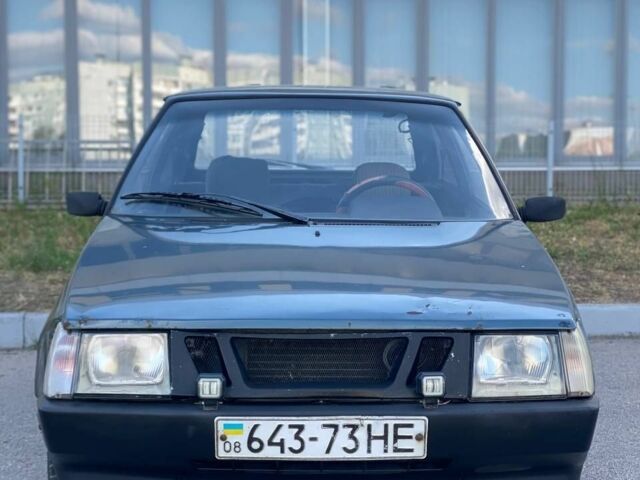 Синий ЗАЗ 1102 Таврия, объемом двигателя 1.1 л и пробегом 160 тыс. км за 400 $, фото 6 на Automoto.ua