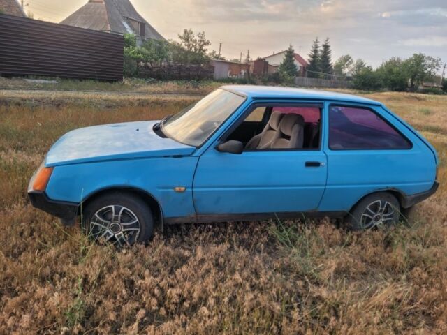 Синий ЗАЗ 1102 Таврия, объемом двигателя 1.1 л и пробегом 100 тыс. км за 24000 $, фото 2 на Automoto.ua