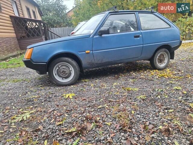 Синий ЗАЗ 1102 Таврия, объемом двигателя 1.2 л и пробегом 30 тыс. км за 750 $, фото 2 на Automoto.ua
