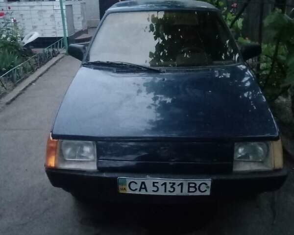 Синий ЗАЗ 1102 Таврия, объемом двигателя 1.2 л и пробегом 40 тыс. км за 800 $, фото 3 на Automoto.ua