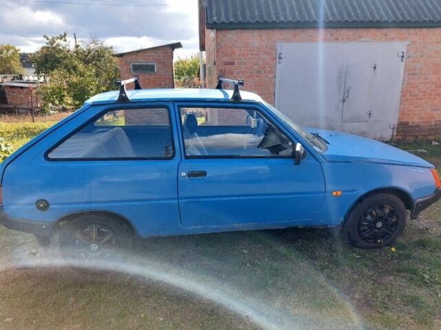 Синий ЗАЗ 1102 Таврия, объемом двигателя 1.2 л и пробегом 189 тыс. км за 500 $, фото 4 на Automoto.ua