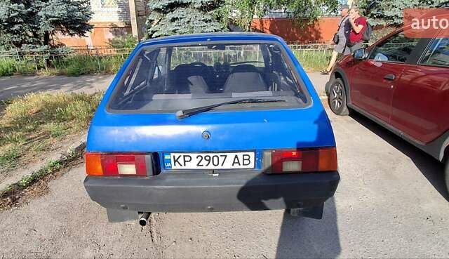 Синий ЗАЗ 1102 Таврия, объемом двигателя 1.1 л и пробегом 200 тыс. км за 550 $, фото 4 на Automoto.ua