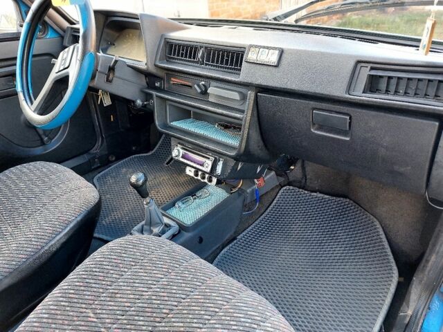 Синий ЗАЗ 1102 Таврия, объемом двигателя 1.2 л и пробегом 189 тыс. км за 500 $, фото 13 на Automoto.ua