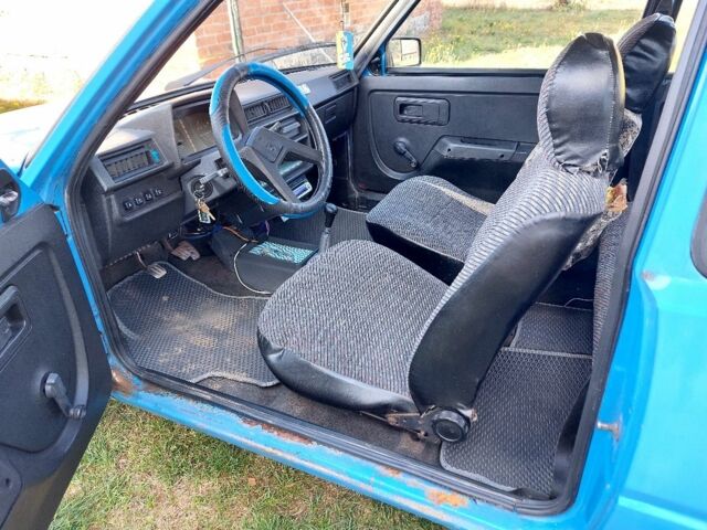 Синий ЗАЗ 1102 Таврия, объемом двигателя 1.2 л и пробегом 189 тыс. км за 500 $, фото 7 на Automoto.ua