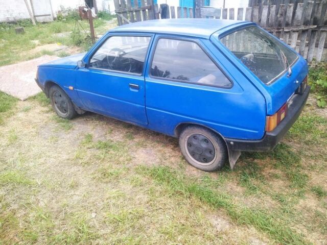 Синий ЗАЗ 1102 Таврия, объемом двигателя 0 л и пробегом 50 тыс. км за 725 $, фото 4 на Automoto.ua
