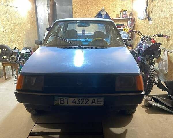 Синий ЗАЗ 1102 Таврия, объемом двигателя 1.3 л и пробегом 200 тыс. км за 650 $, фото 2 на Automoto.ua