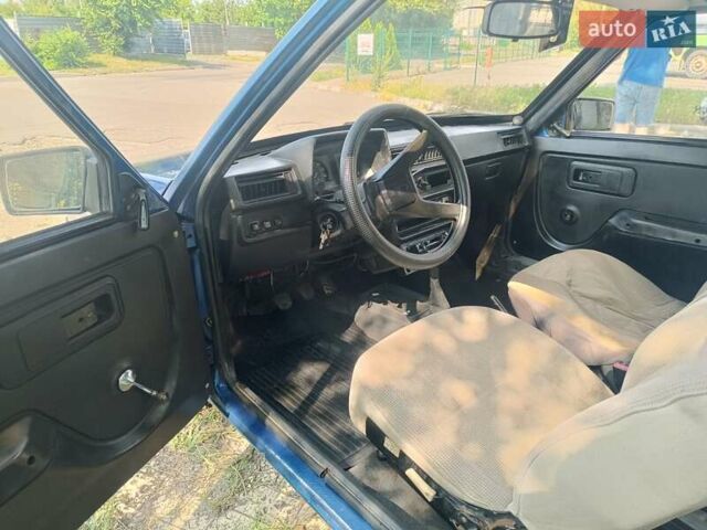 Синий ЗАЗ 1102 Таврия, объемом двигателя 1.2 л и пробегом 300 тыс. км за 1500 $, фото 6 на Automoto.ua