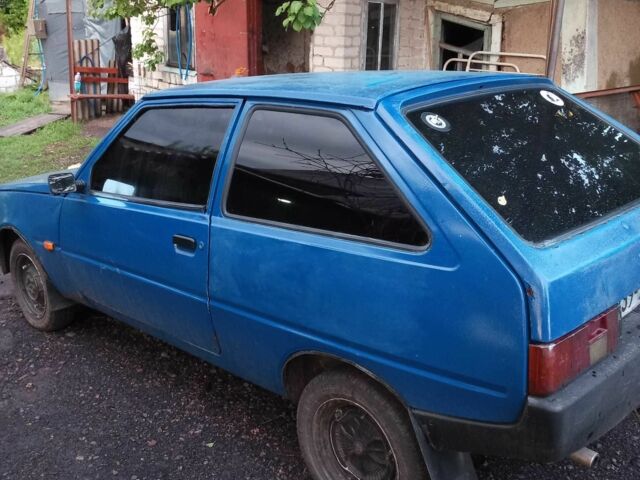 Синий ЗАЗ 1102 Таврия, объемом двигателя 1.2 л и пробегом 80 тыс. км за 450 $, фото 3 на Automoto.ua