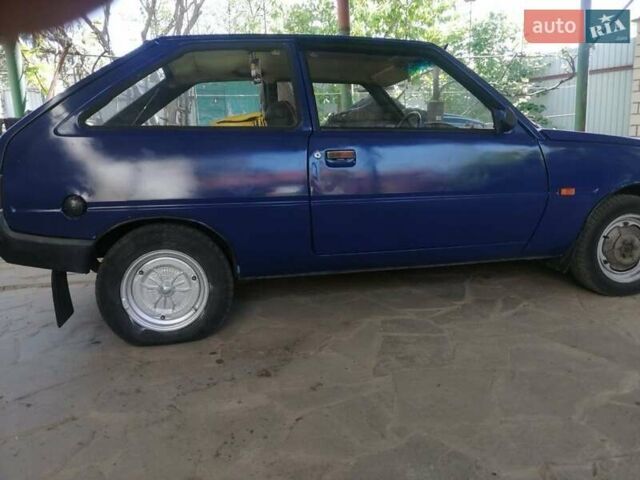 Синий ЗАЗ 1102 Таврия, объемом двигателя 1.1 л и пробегом 100 тыс. км за 600 $, фото 2 на Automoto.ua