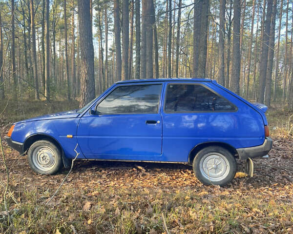 Синий ЗАЗ 1102 Таврия, объемом двигателя 1.2 л и пробегом 60 тыс. км за 1000 $, фото 3 на Automoto.ua