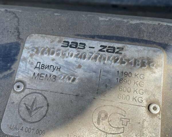 Синій ЗАЗ 1102 Таврія, об'ємом двигуна 1.2 л та пробігом 300 тис. км за 800 $, фото 10 на Automoto.ua