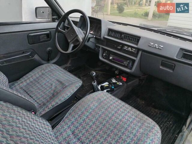 Синій ЗАЗ 1102 Таврія, об'ємом двигуна 1.2 л та пробігом 100 тис. км за 723 $, фото 4 на Automoto.ua