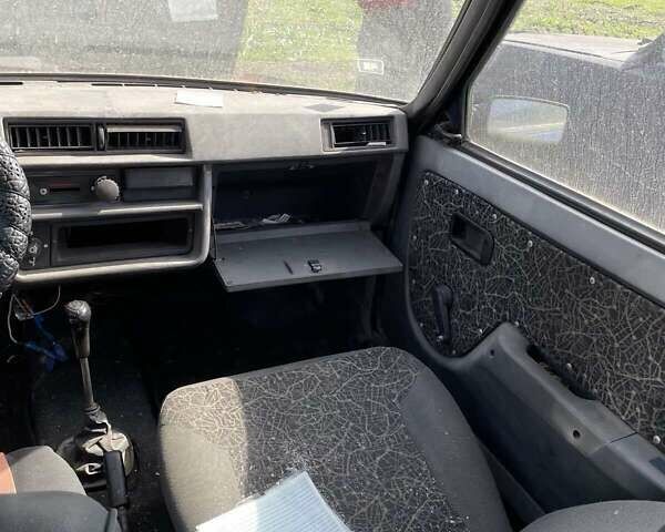 Синій ЗАЗ 1102 Таврія, об'ємом двигуна 1.2 л та пробігом 300 тис. км за 800 $, фото 6 на Automoto.ua