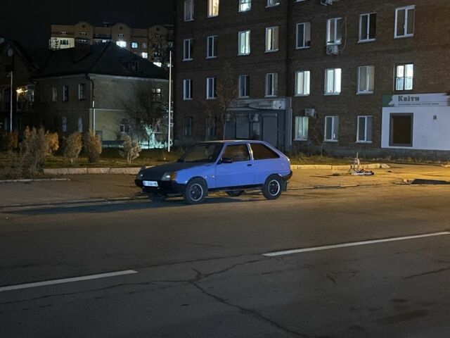 Синий ЗАЗ 1102 Таврия, объемом двигателя 1.1 л и пробегом 350 тыс. км за 725 $, фото 3 на Automoto.ua