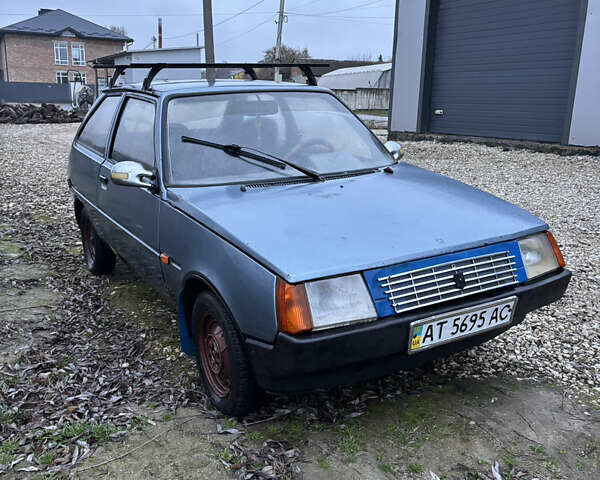 Синий ЗАЗ 1102 Таврия, объемом двигателя 1.2 л и пробегом 100 тыс. км за 471 $, фото 6 на Automoto.ua