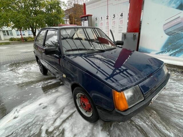 Синій ЗАЗ 1102 Таврія, об'ємом двигуна 1.1 л та пробігом 200 тис. км за 600 $, фото 11 на Automoto.ua