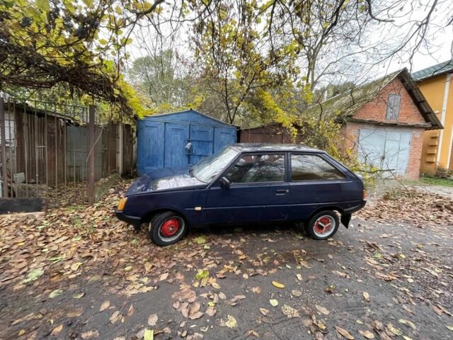 Синій ЗАЗ 1102 Таврія, об'ємом двигуна 1.1 л та пробігом 200 тис. км за 600 $, фото 3 на Automoto.ua