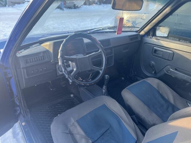 Синій ЗАЗ 1102 Таврія, об'ємом двигуна 1.1 л та пробігом 98 тис. км за 640 $, фото 4 на Automoto.ua