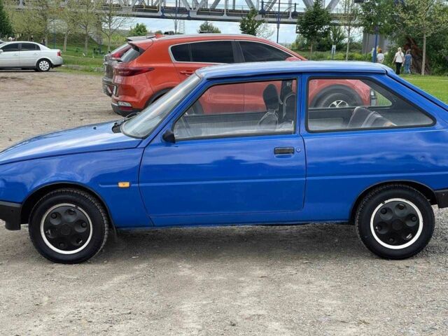 Синий ЗАЗ 1102 Таврия, объемом двигателя 1.1 л и пробегом 122 тыс. км за 850 $, фото 3 на Automoto.ua