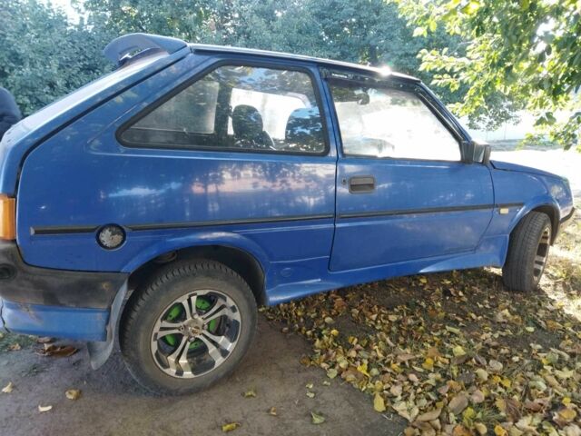 Синій ЗАЗ 1102 Таврія, об'ємом двигуна 1.1 л та пробігом 1000 тис. км за 500 $, фото 2 на Automoto.ua
