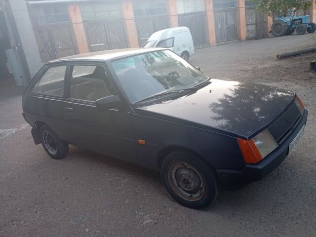 Синий ЗАЗ 1102 Таврия, объемом двигателя 1 л и пробегом 175 тыс. км за 500 $, фото 1 на Automoto.ua