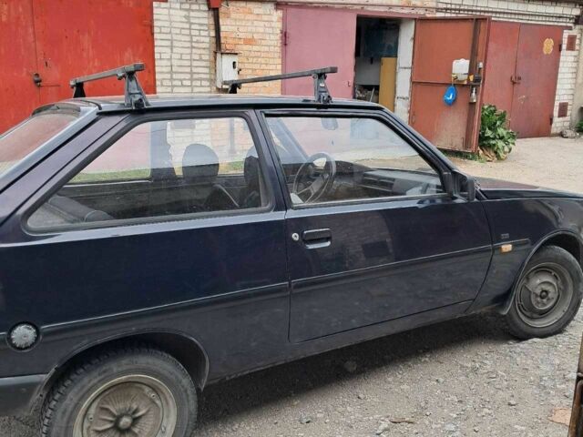 Синий ЗАЗ 1102 Таврия, объемом двигателя 1.1 л и пробегом 170 тыс. км за 716 $, фото 2 на Automoto.ua