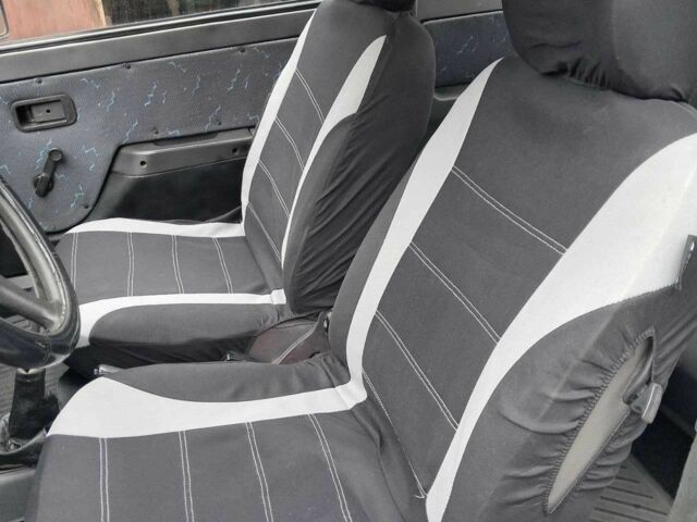 Синий ЗАЗ 1102 Таврия, объемом двигателя 1.1 л и пробегом 170 тыс. км за 716 $, фото 7 на Automoto.ua