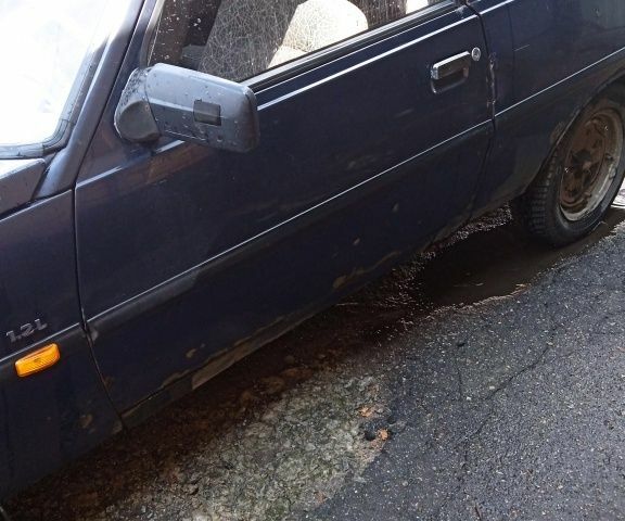 Синій ЗАЗ 1102 Таврія, об'ємом двигуна 1 л та пробігом 135 тис. км за 600 $, фото 2 на Automoto.ua