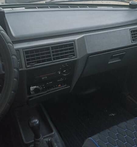Синий ЗАЗ 1102 Таврия, объемом двигателя 1.1 л и пробегом 100 тыс. км за 1400 $, фото 5 на Automoto.ua