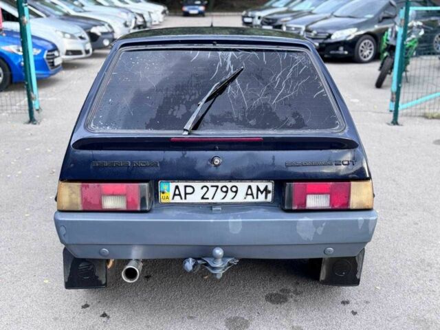 Синий ЗАЗ 1102 Таврия, объемом двигателя 1.2 л и пробегом 250 тыс. км за 650 $, фото 6 на Automoto.ua