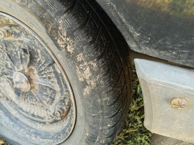 Синий ЗАЗ 1102 Таврия, объемом двигателя 1.1 л и пробегом 150 тыс. км за 717 $, фото 7 на Automoto.ua