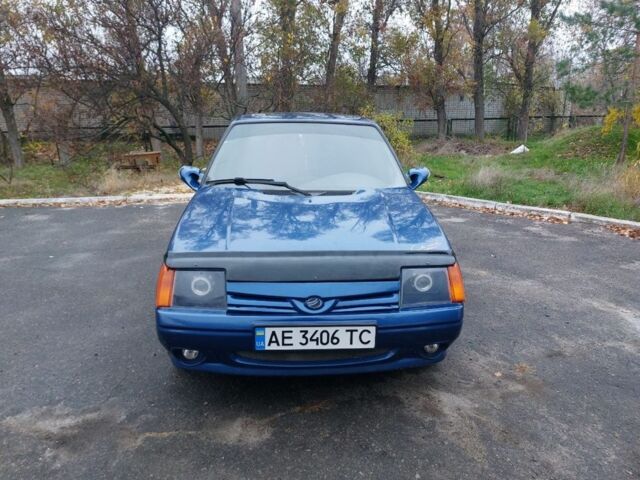 Синій ЗАЗ 1102 Таврія, об'ємом двигуна 1.3 л та пробігом 84 тис. км за 1500 $, фото 7 на Automoto.ua