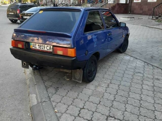 Синий ЗАЗ 1102 Таврия, объемом двигателя 1.1 л и пробегом 124 тыс. км за 900 $, фото 2 на Automoto.ua
