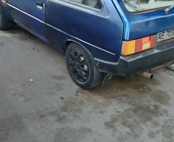 Синій ЗАЗ 1102 Таврія, об'ємом двигуна 1.1 л та пробігом 240 тис. км за 802 $, фото 2 на Automoto.ua