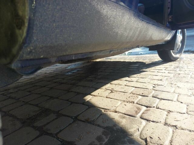 Синий ЗАЗ 1102 Таврия, объемом двигателя 1.1 л и пробегом 100 тыс. км за 800 $, фото 7 на Automoto.ua