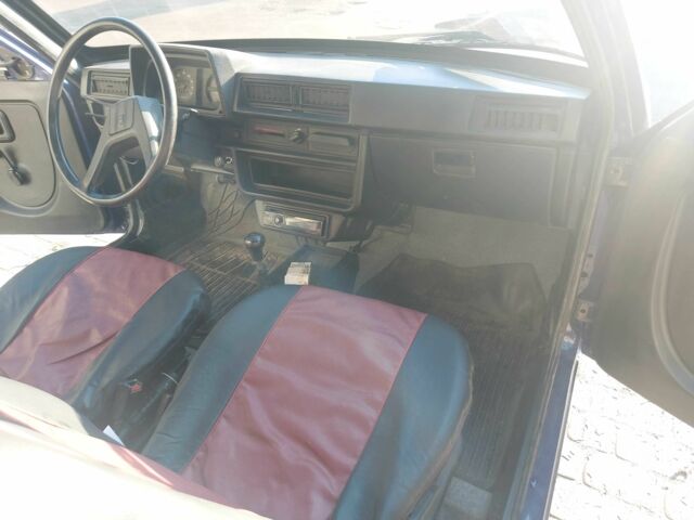 Синий ЗАЗ 1102 Таврия, объемом двигателя 1.1 л и пробегом 100 тыс. км за 800 $, фото 5 на Automoto.ua