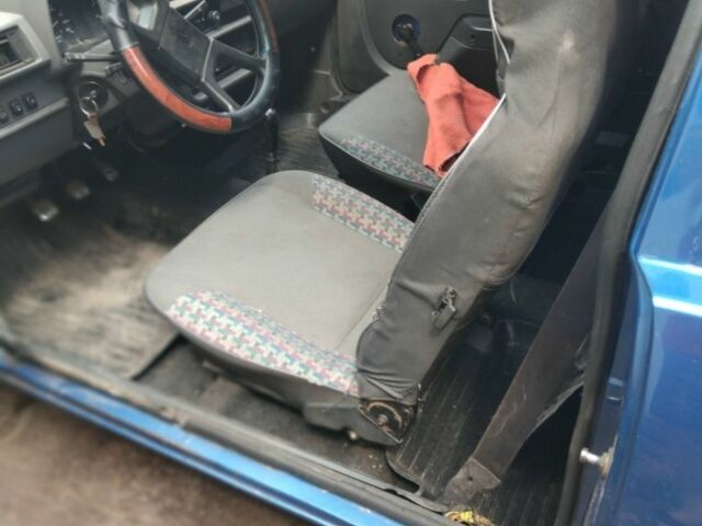 Синій ЗАЗ 1102 Таврія, об'ємом двигуна 1.2 л та пробігом 170 тис. км за 800 $, фото 2 на Automoto.ua