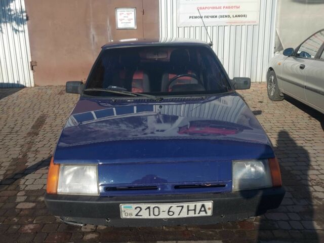 Синий ЗАЗ 1102 Таврия, объемом двигателя 1.1 л и пробегом 100 тыс. км за 800 $, фото 1 на Automoto.ua