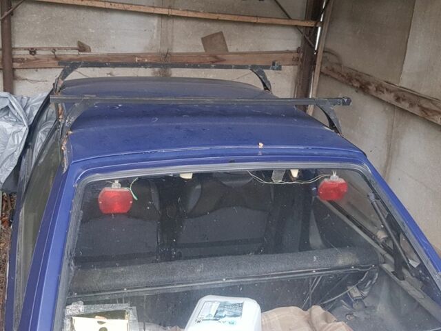 Синий ЗАЗ 1102 Таврия, объемом двигателя 1.1 л и пробегом 228 тыс. км за 510 $, фото 3 на Automoto.ua