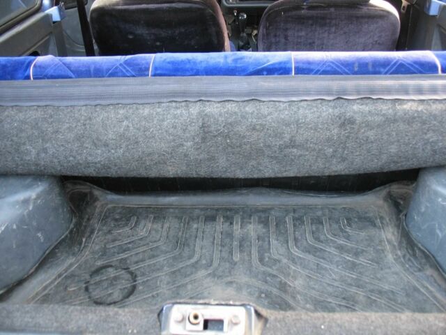 Синий ЗАЗ 1102 Таврия, объемом двигателя 1.2 л и пробегом 95 тыс. км за 1300 $, фото 7 на Automoto.ua