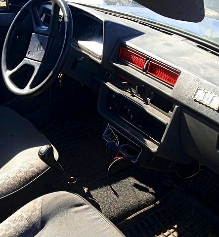Синий ЗАЗ 1102 Таврия, объемом двигателя 1.2 л и пробегом 123 тыс. км за 480 $, фото 3 на Automoto.ua