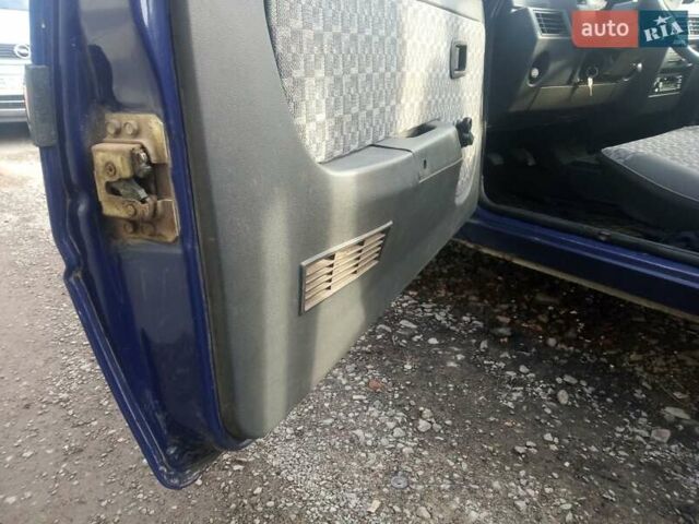 Синій ЗАЗ 1102 Таврія, об'ємом двигуна 1.2 л та пробігом 67 тис. км за 1100 $, фото 2 на Automoto.ua