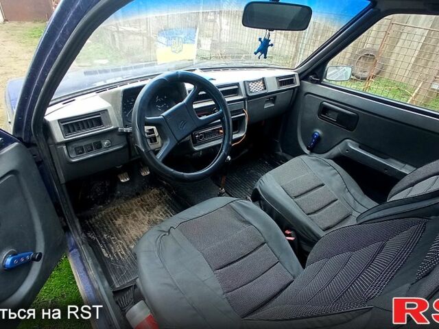 Синий ЗАЗ 1102 Таврия, объемом двигателя 1.2 л и пробегом 261 тыс. км за 850 $, фото 4 на Automoto.ua