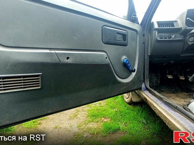 Синий ЗАЗ 1102 Таврия, объемом двигателя 1.2 л и пробегом 261 тыс. км за 850 $, фото 7 на Automoto.ua