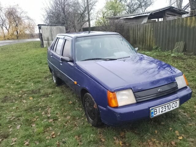 Синий ЗАЗ 1102 Таврия, объемом двигателя 1.2 л и пробегом 300 тыс. км за 417 $, фото 1 на Automoto.ua