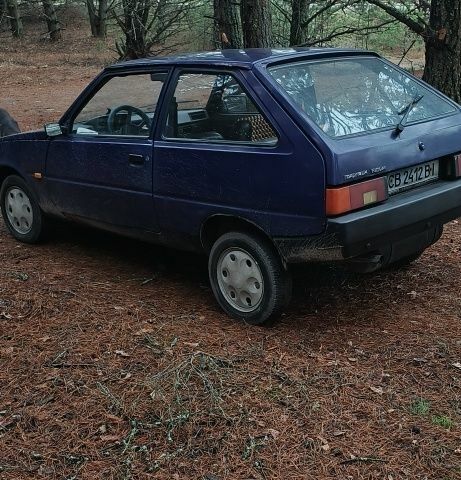 Синий ЗАЗ 1102 Таврия, объемом двигателя 1.1 л и пробегом 166 тыс. км за 710 $, фото 3 на Automoto.ua