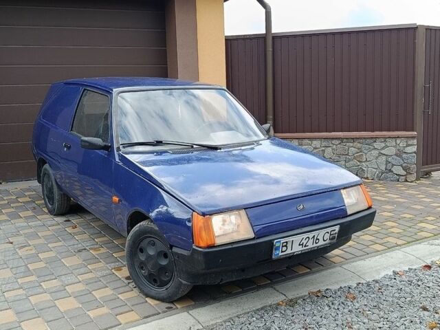 Синий ЗАЗ 1102 Таврия, объемом двигателя 1.2 л и пробегом 100 тыс. км за 550 $, фото 1 на Automoto.ua